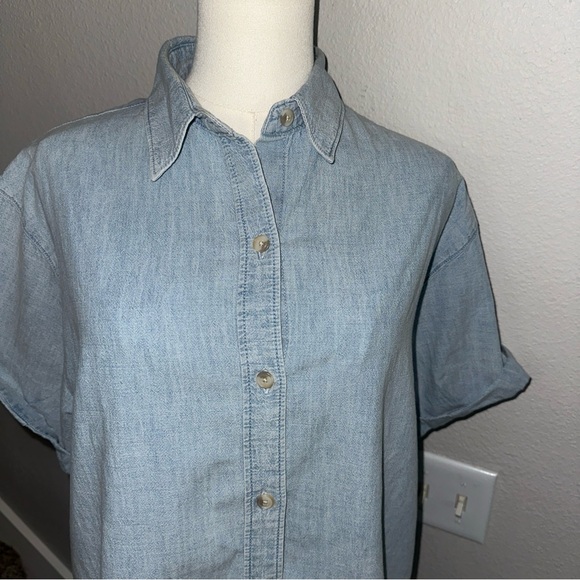 Aritzia Sky Blue Button Down Shirt - Picture 7 of 9